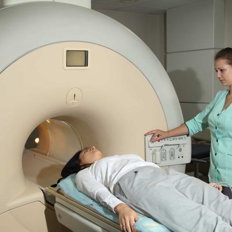 rodzaje tomografii głowy kręgosłupa